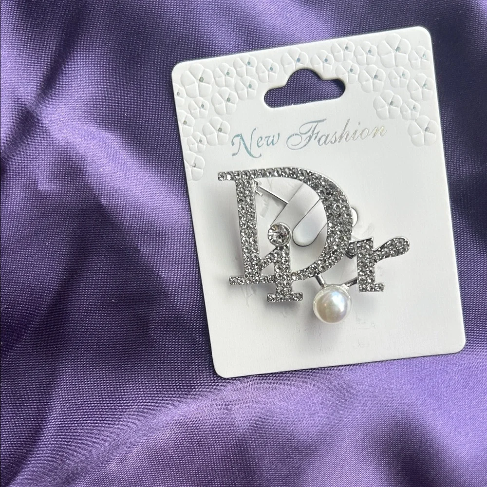 Silver Crystal 'Dior’ Letter Brooch with Pearl Accent